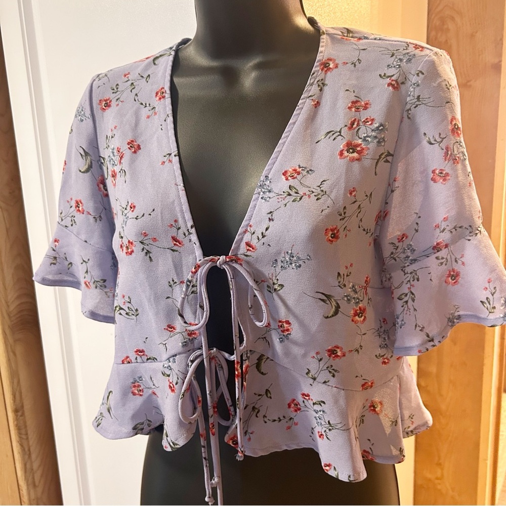 Etophe periwinkle blue floral lightweight cardigan size M